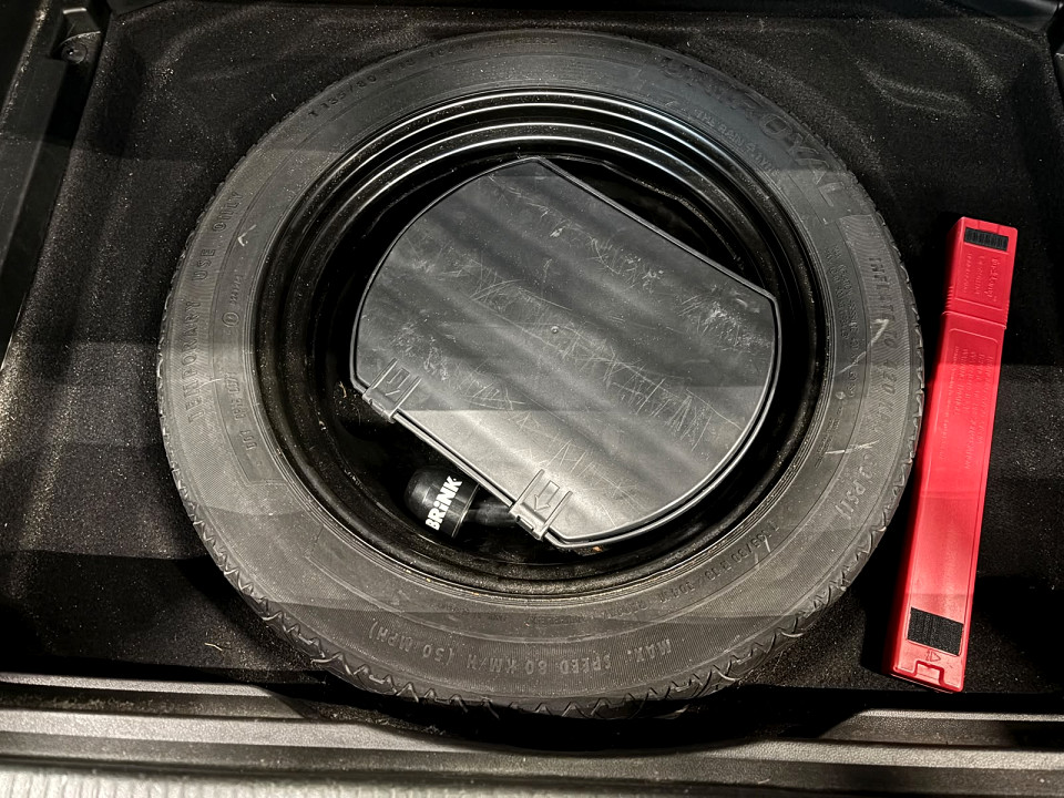 Photo 14 of 16