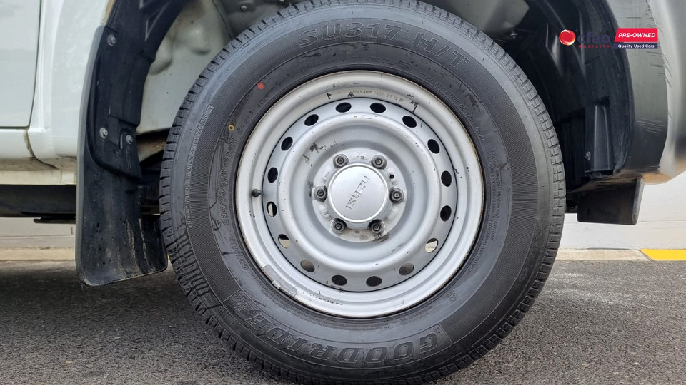 Photo 9 of 14