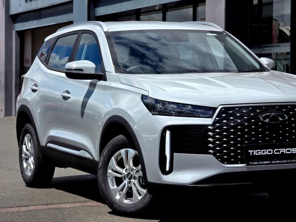 Photo 27 of 30