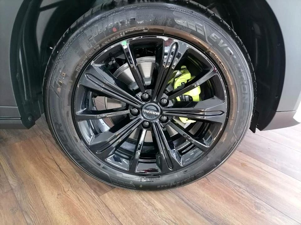 Photo 10 of 20