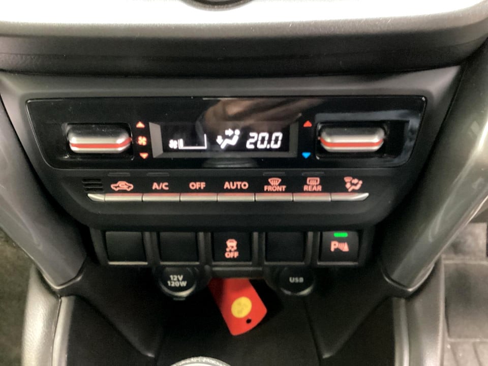 Photo 18 of 24