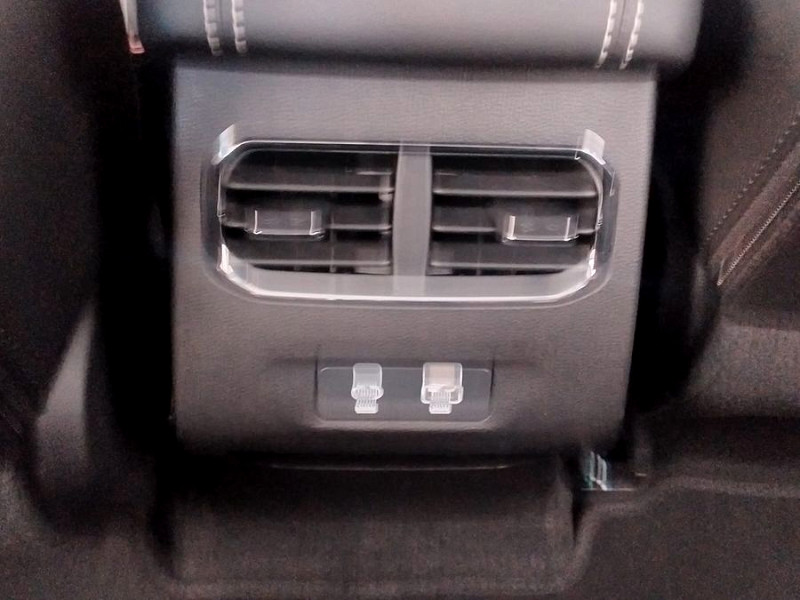 Photo 9 of 11