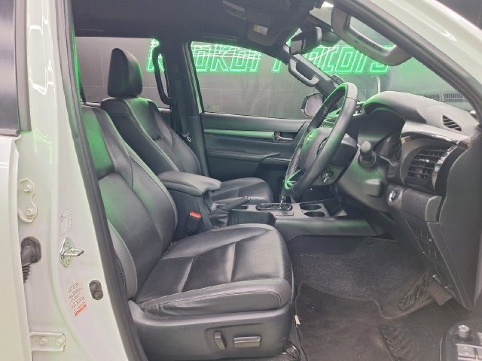 Photo 15 of 20