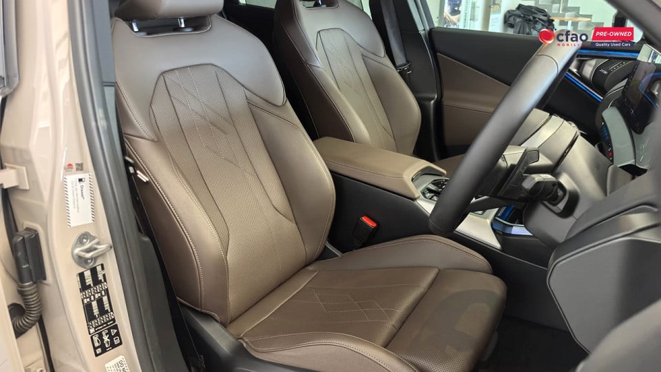 Photo 13 of 18