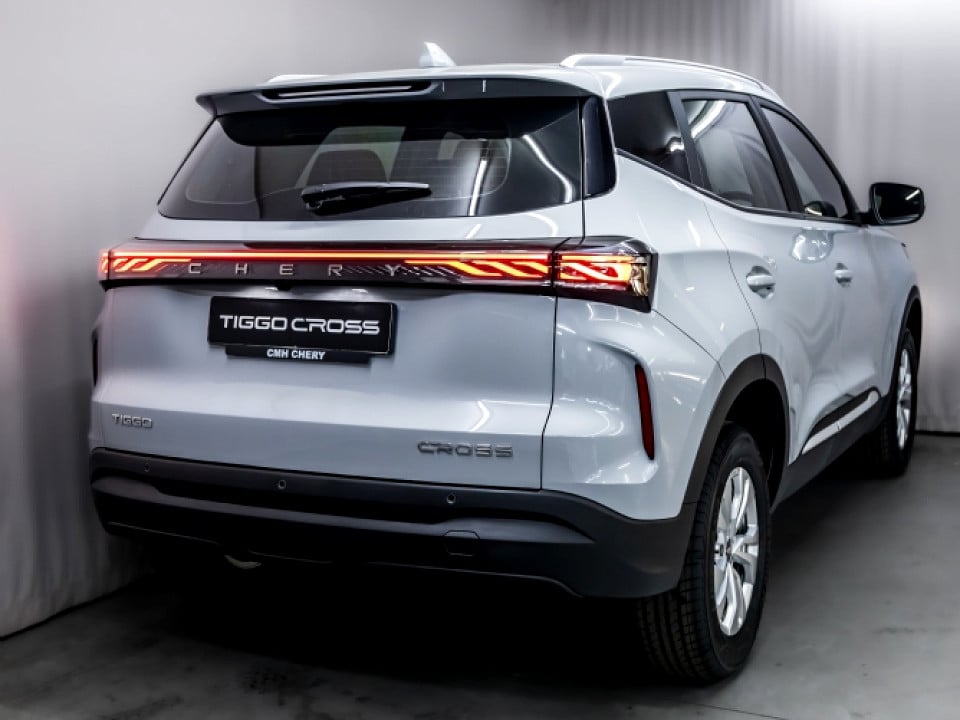 Photo 3 of 10