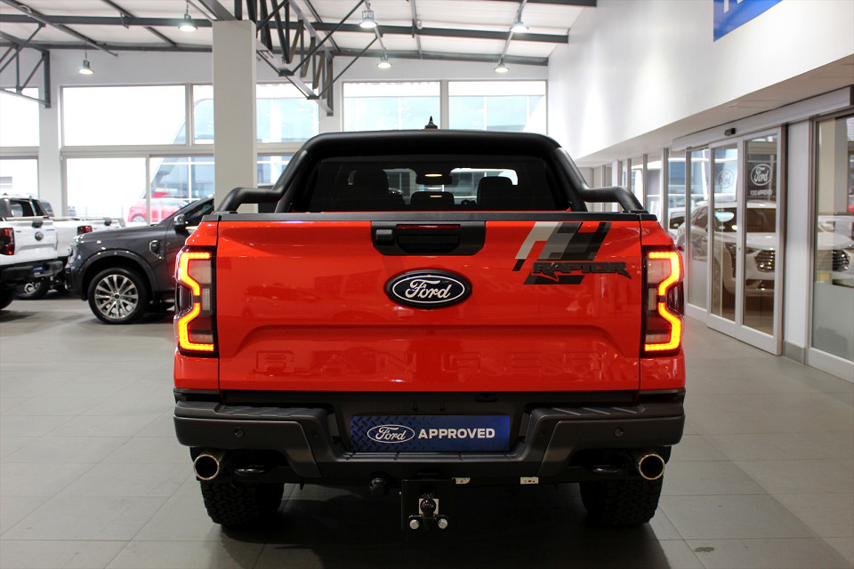 Photo 5 of 14