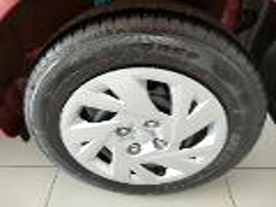 Photo 10 of 16