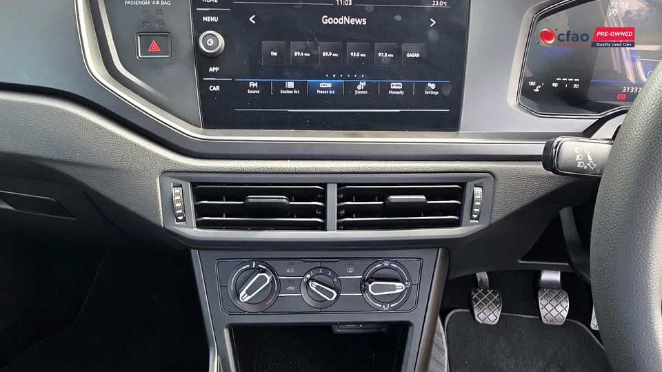 Photo 14 of 22