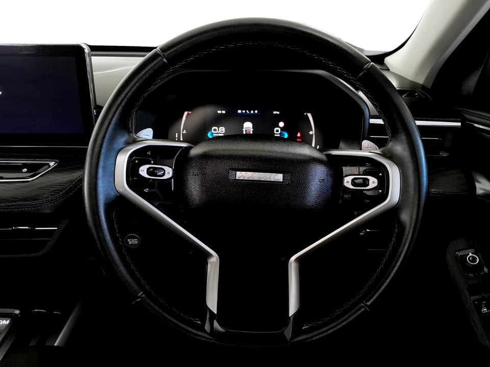 Photo 13 of 32