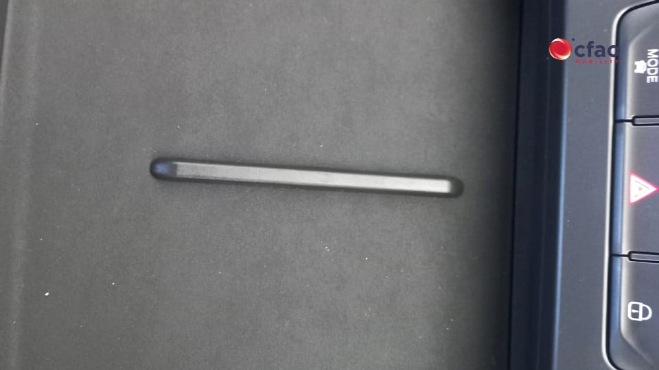 Photo 19 of 25