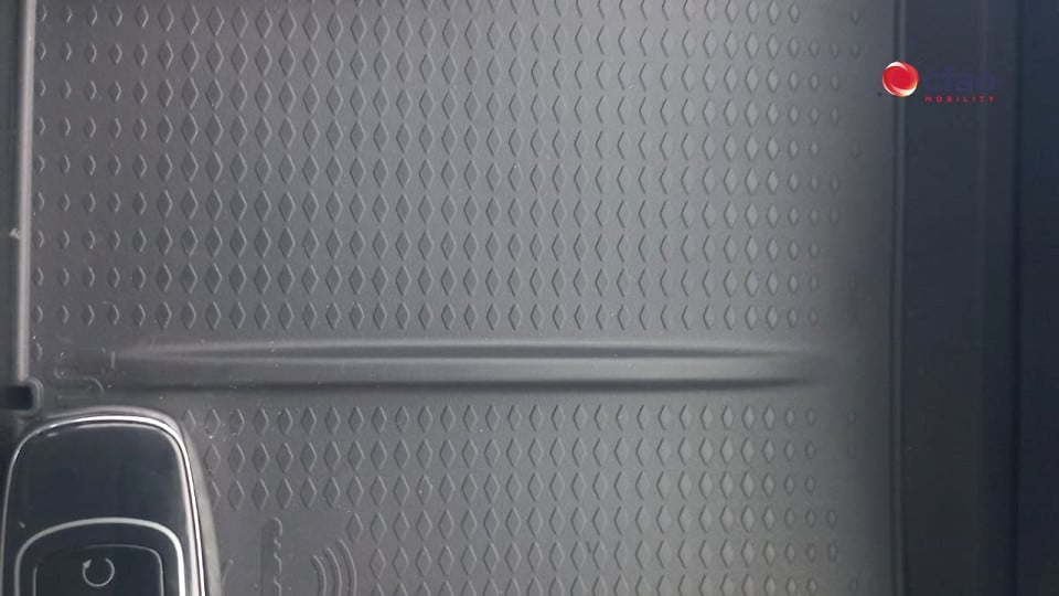 Photo 16 of 24