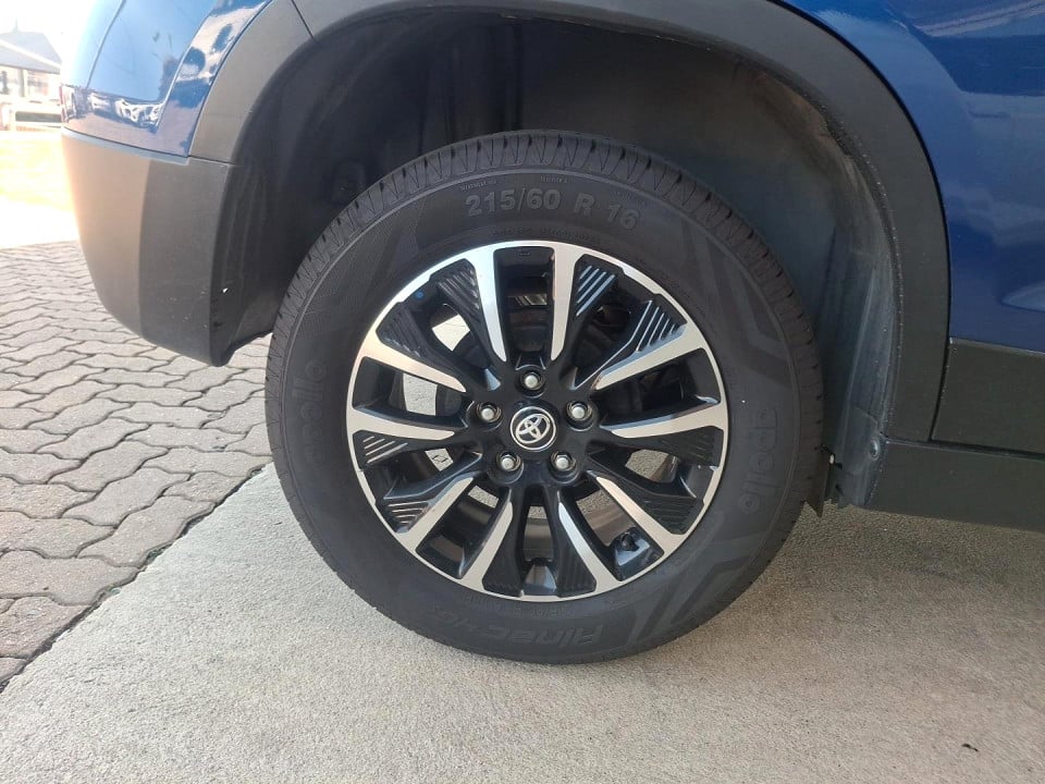 Photo 12 of 21
