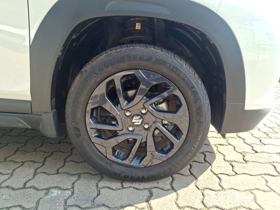 Photo 7 of 22