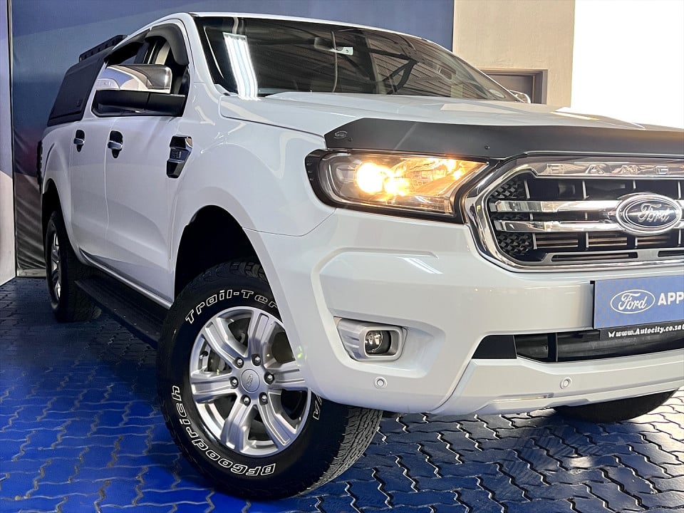 Photo 3 of 27