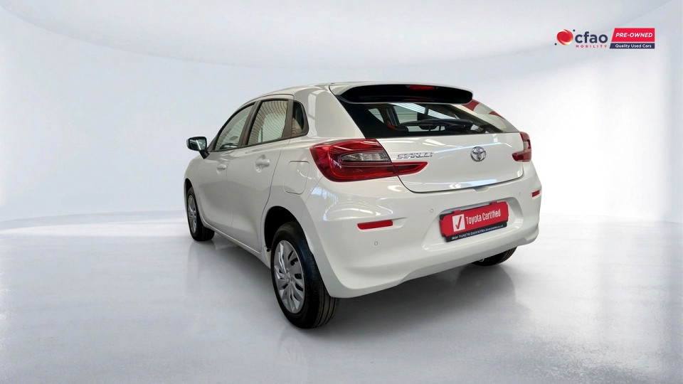 Photo 11 of 12