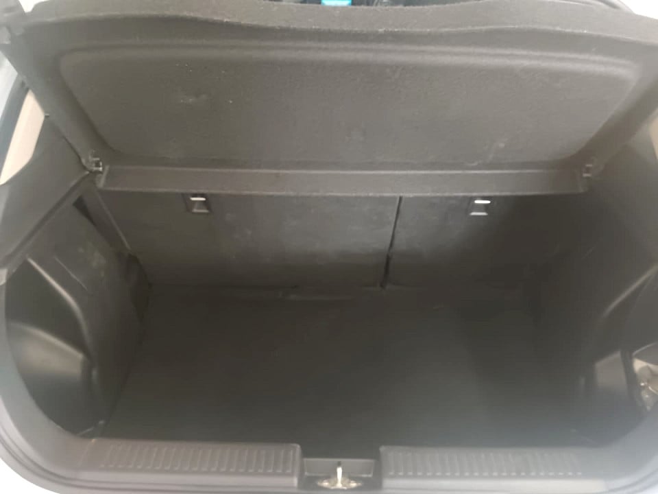 Photo 16 of 38