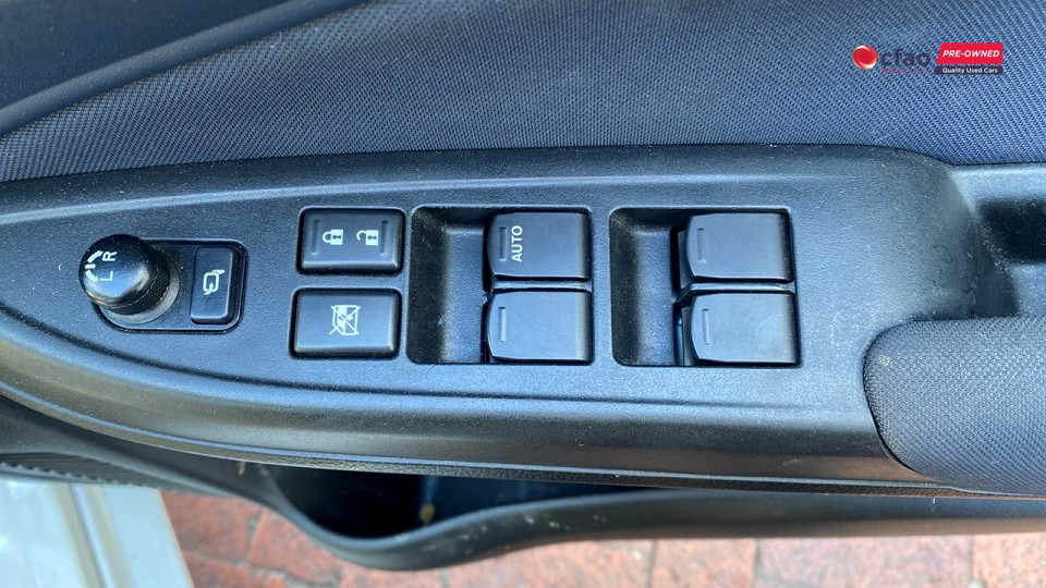 Photo 19 of 20
