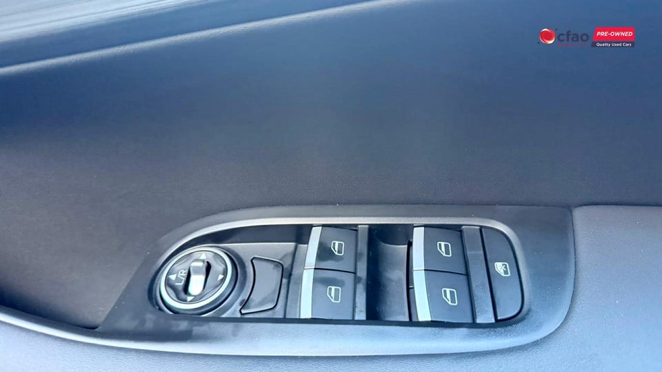 Photo 17 of 20