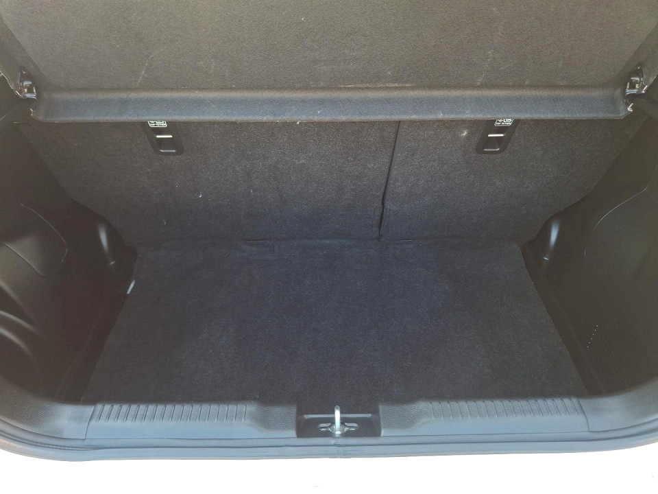 Photo 10 of 20