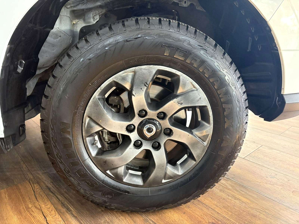 Photo 10 of 20