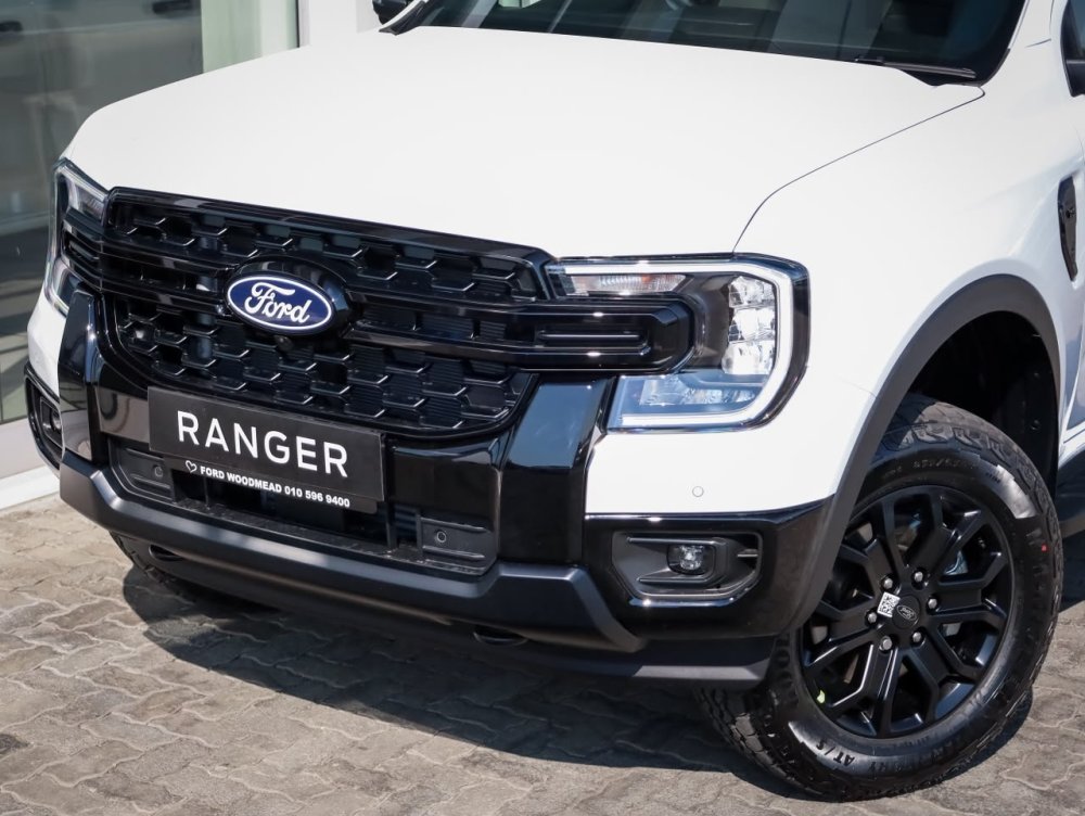 Photo 2 of 19