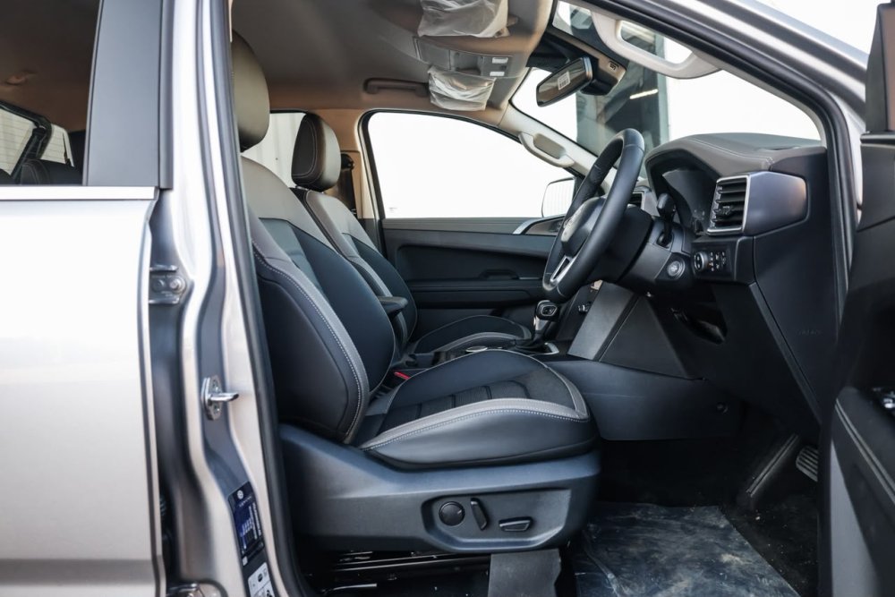 Photo 2 of 17