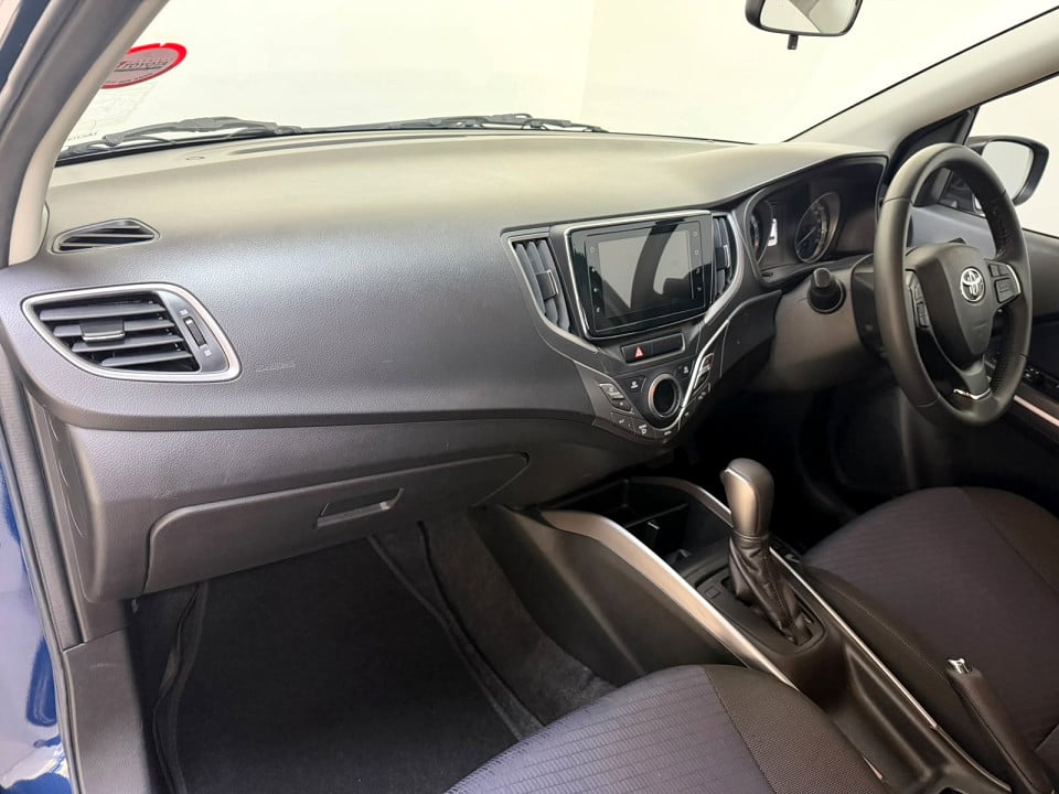 Photo 16 of 25