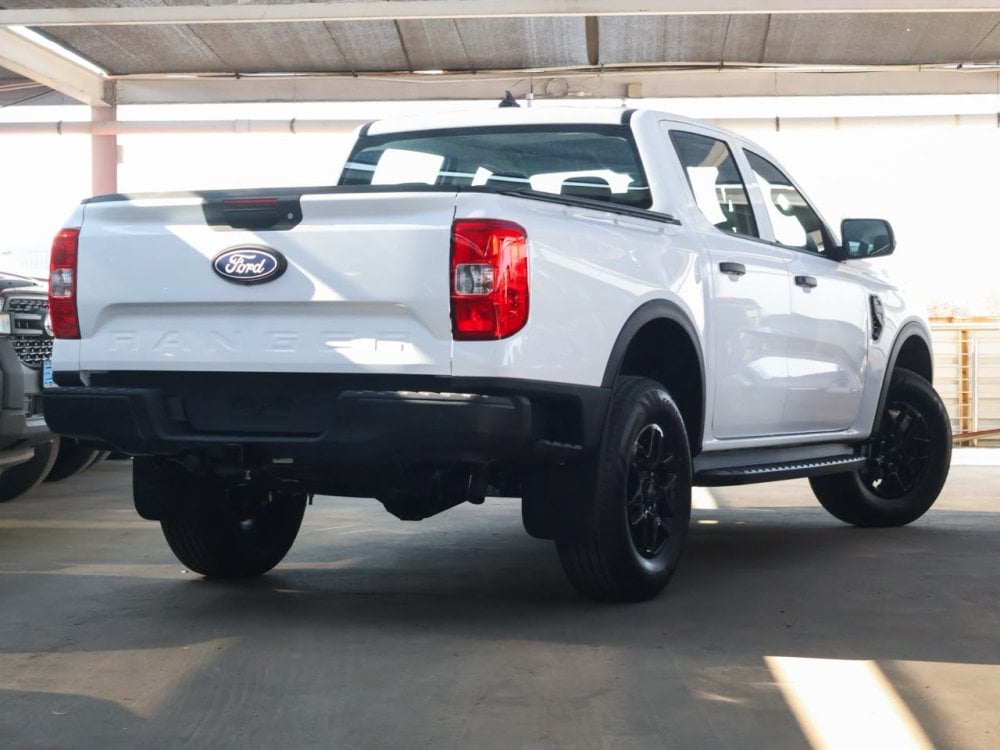 Photo 5 of 19