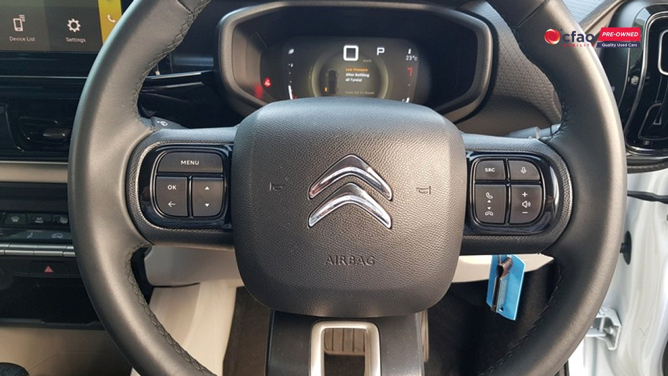 Photo 16 of 24