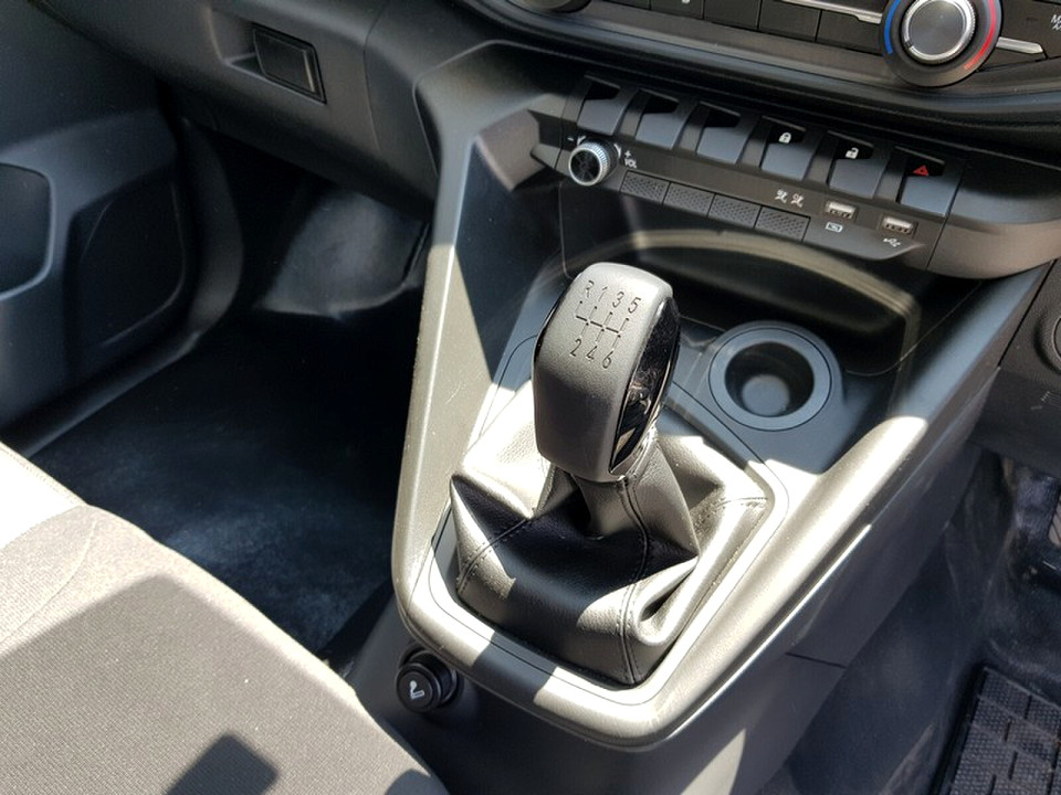 Photo 13 of 17