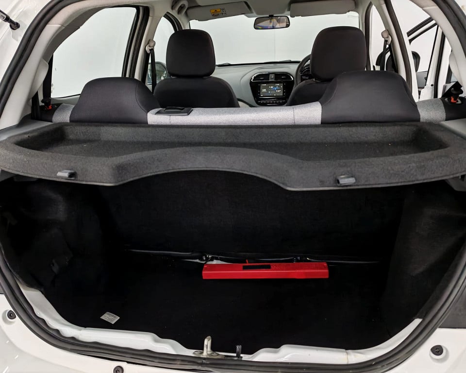 Photo 12 of 23