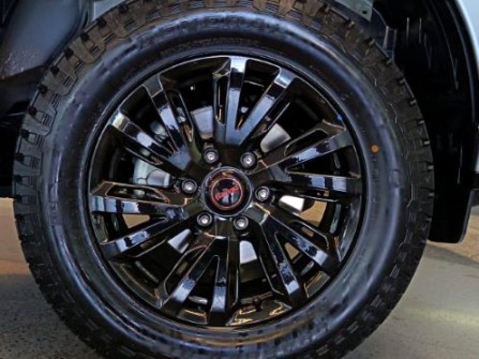 Photo 11 of 19