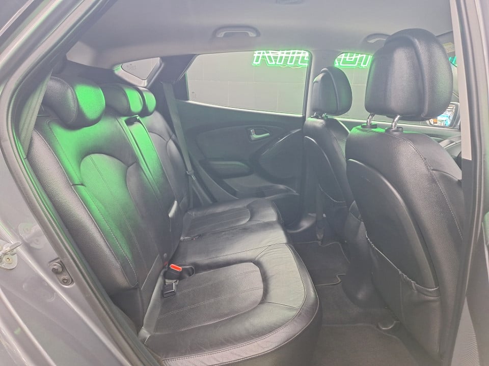 Photo 19 of 20