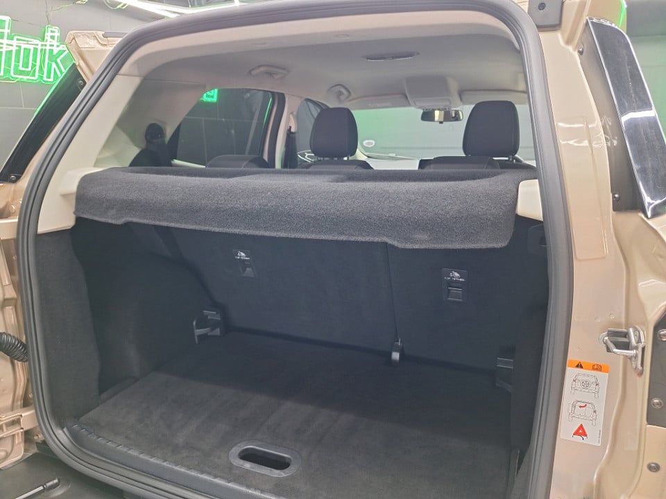Photo 19 of 20