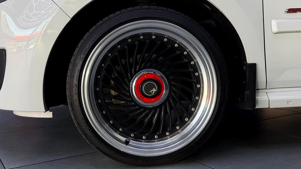 Photo 21 of 26