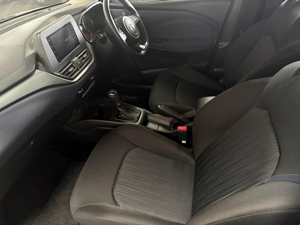 Photo 11 of 16