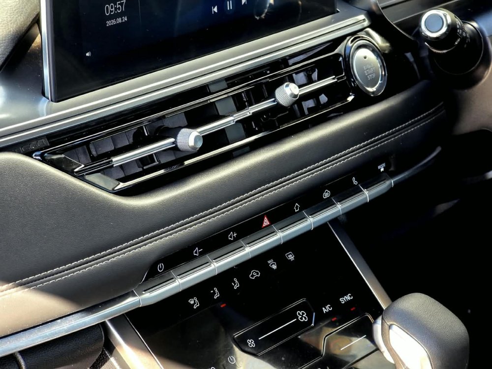 Photo 5 of 29