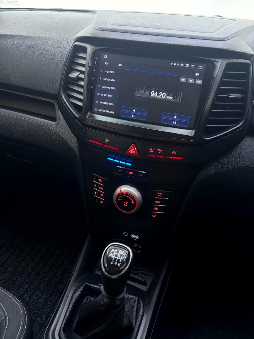 Photo 18 of 30