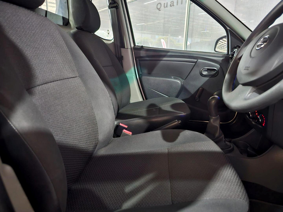 Photo 5 of 9