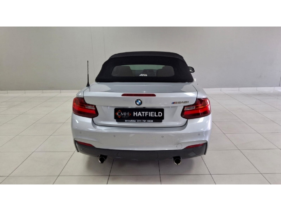 Photo 18 of 20