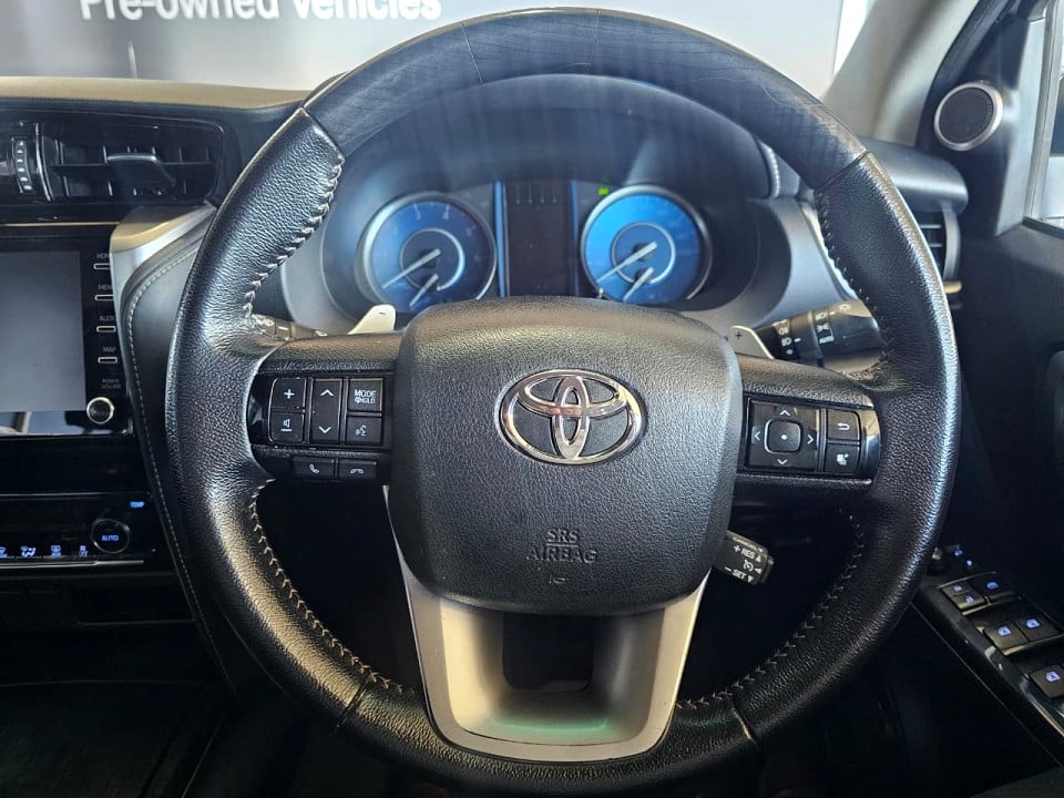 Photo 4 of 19