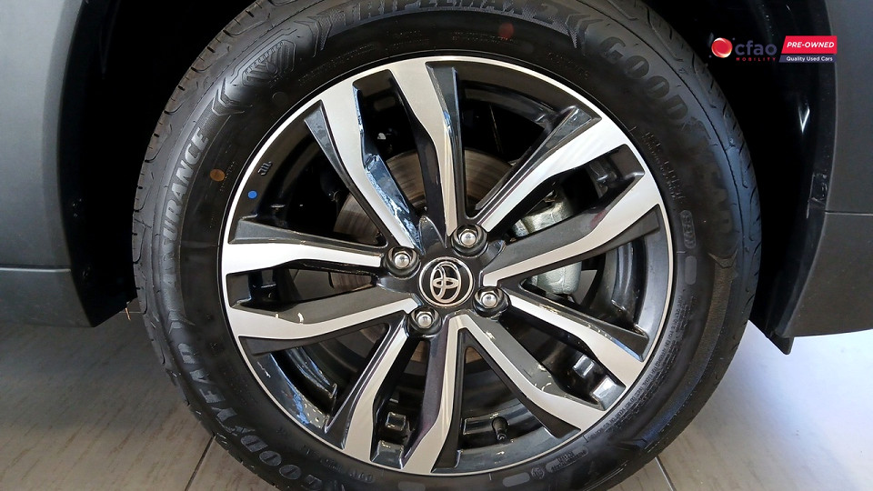 Photo 8 of 9