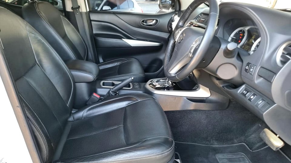 Photo 10 of 20