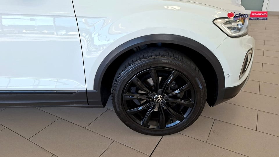 Photo 24 of 27