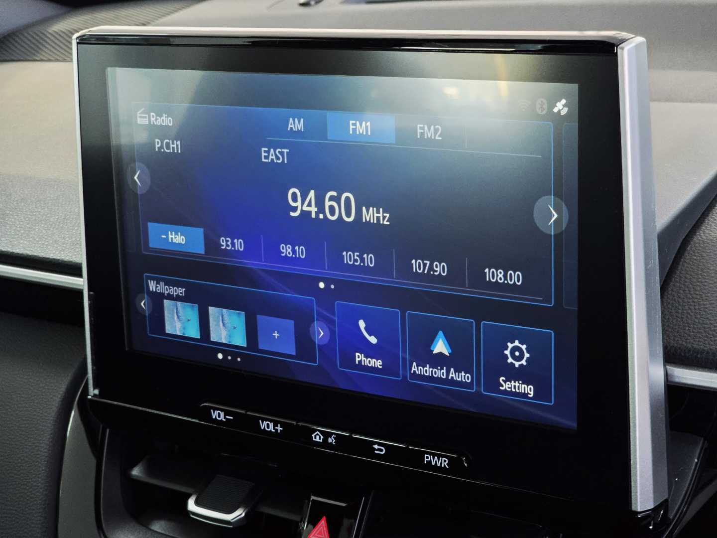 Photo 13 of 27