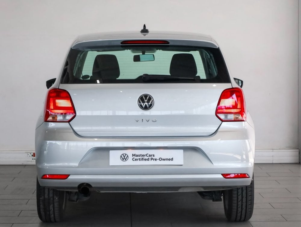 Photo 9 of 21
