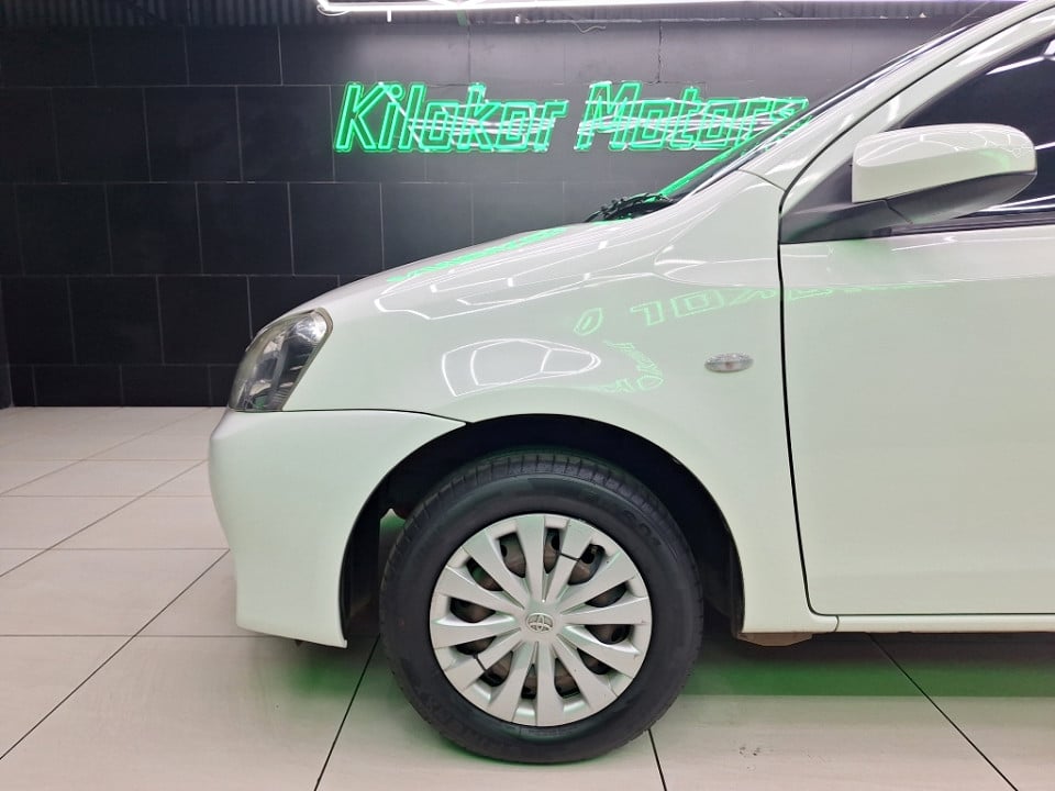 Photo 7 of 20