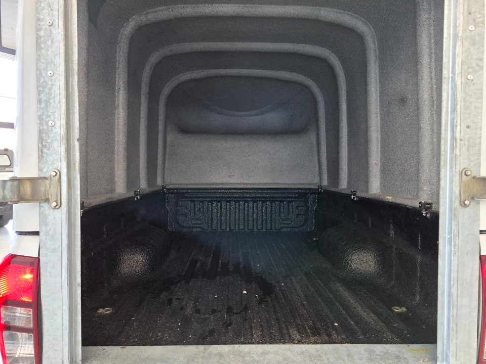 Photo 10 of 20