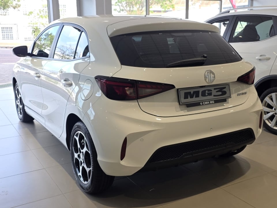 Photo 8 of 10