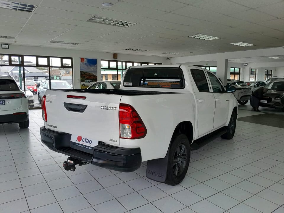 Photo 2 of 28